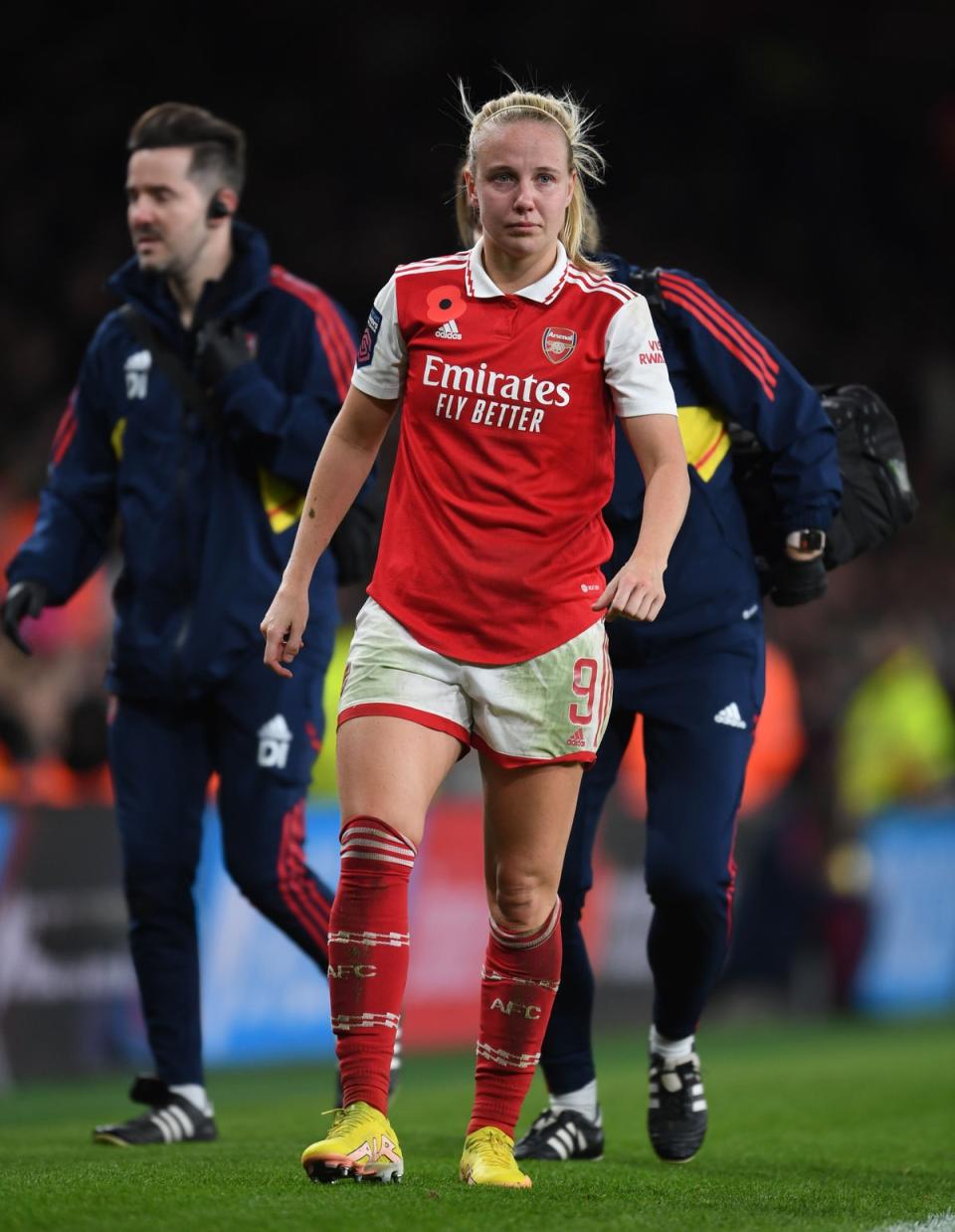 Beth Mead ruptured her ACL against Manchester United last November. (Arsenal FC via Getty Images)