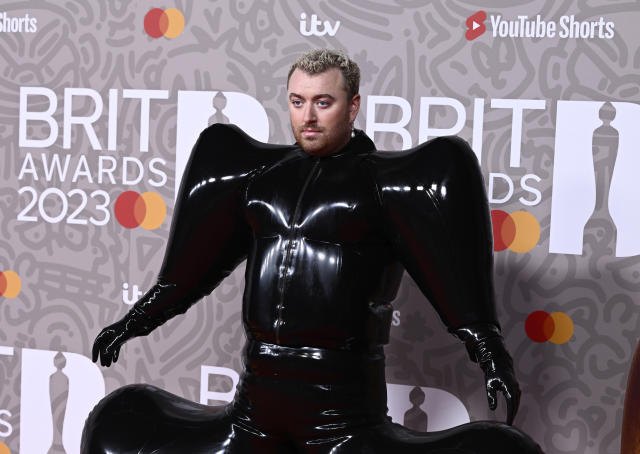 Internet divided over Sam Smith wearing corset in new magazine photoshoot -  Hindustan Times