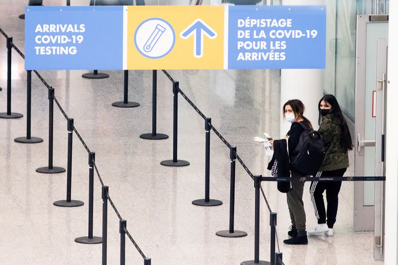 FILE PHOTO: Coronavirus disease (COVID-19) test become mandatory upon arrival in Toronto