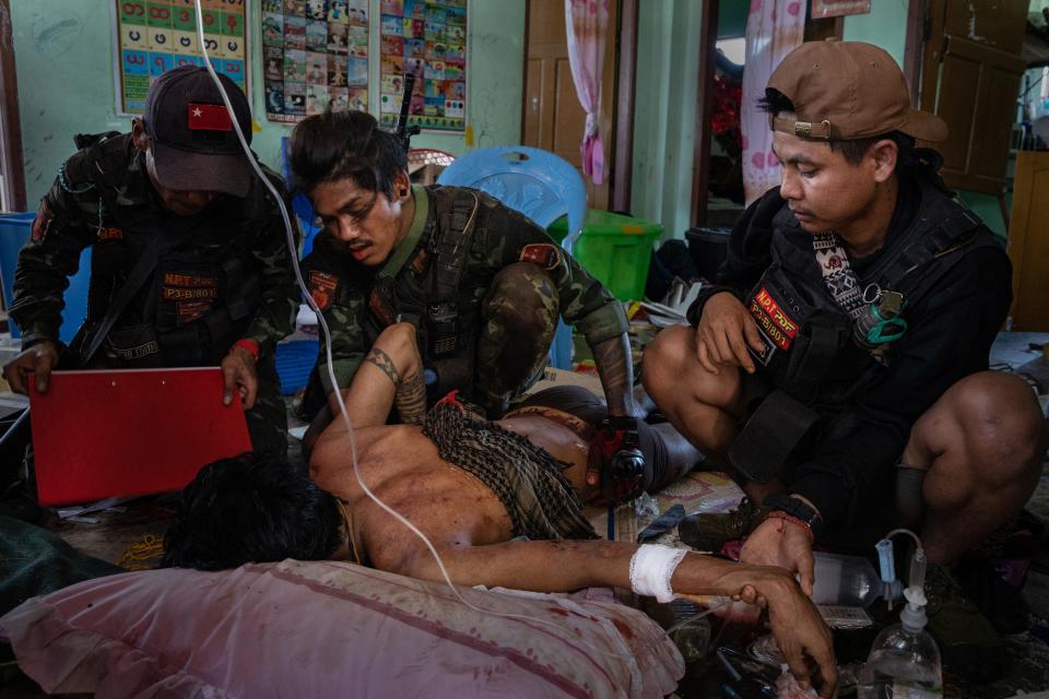 This rebel fighter was gravely wounded by shrapnel, amid intense mortar fire during the battle for the police station. He was not expected to survive.