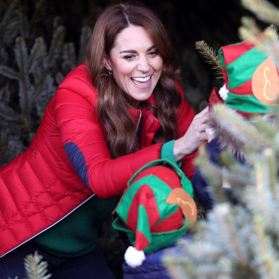 Heartfelt royal Christmas decorations: Princess Kate's family tribute, Meghan Markle's 'weird' Queen Elizabeth ornament & more