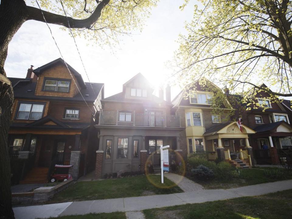 Toronto Benchmark Home Prices Up 5% In April From March