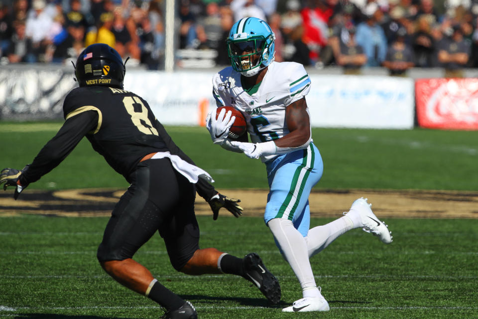 WEST POINT, NY - OCTOBER 05:  Tulane Green Wave running back Corey Dauphine (6) runs to the endzone and scores a touchdown during the College Football Game between the Army Black Knights and the Tulane Green Wave on October 5, 2019 at Michie Stadium in West Point, NY.  (Photo by Rich Graessle/Icon Sportswire via Getty Images)