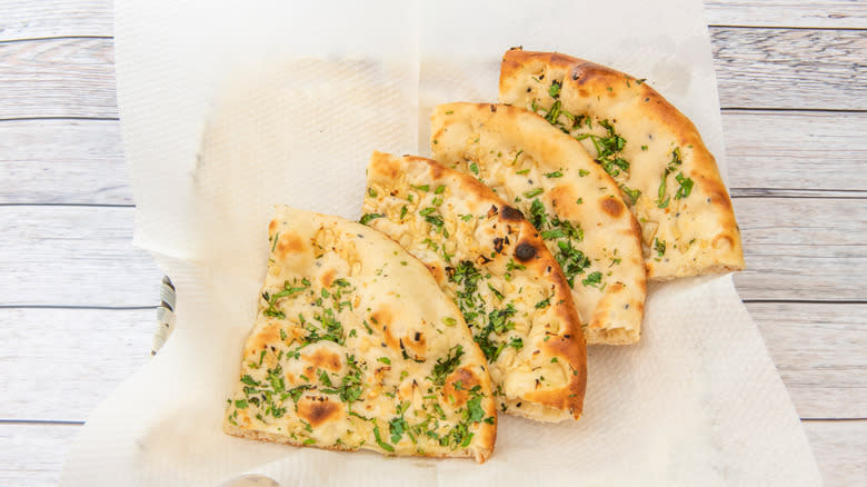 garlic pita bread