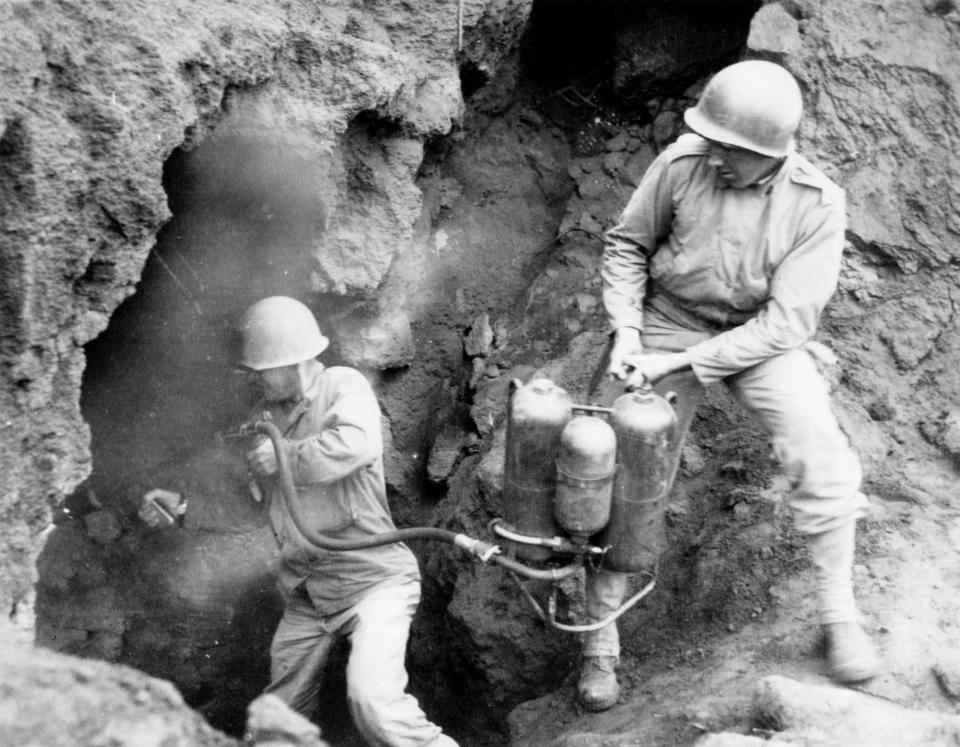 wwii flamethrowers