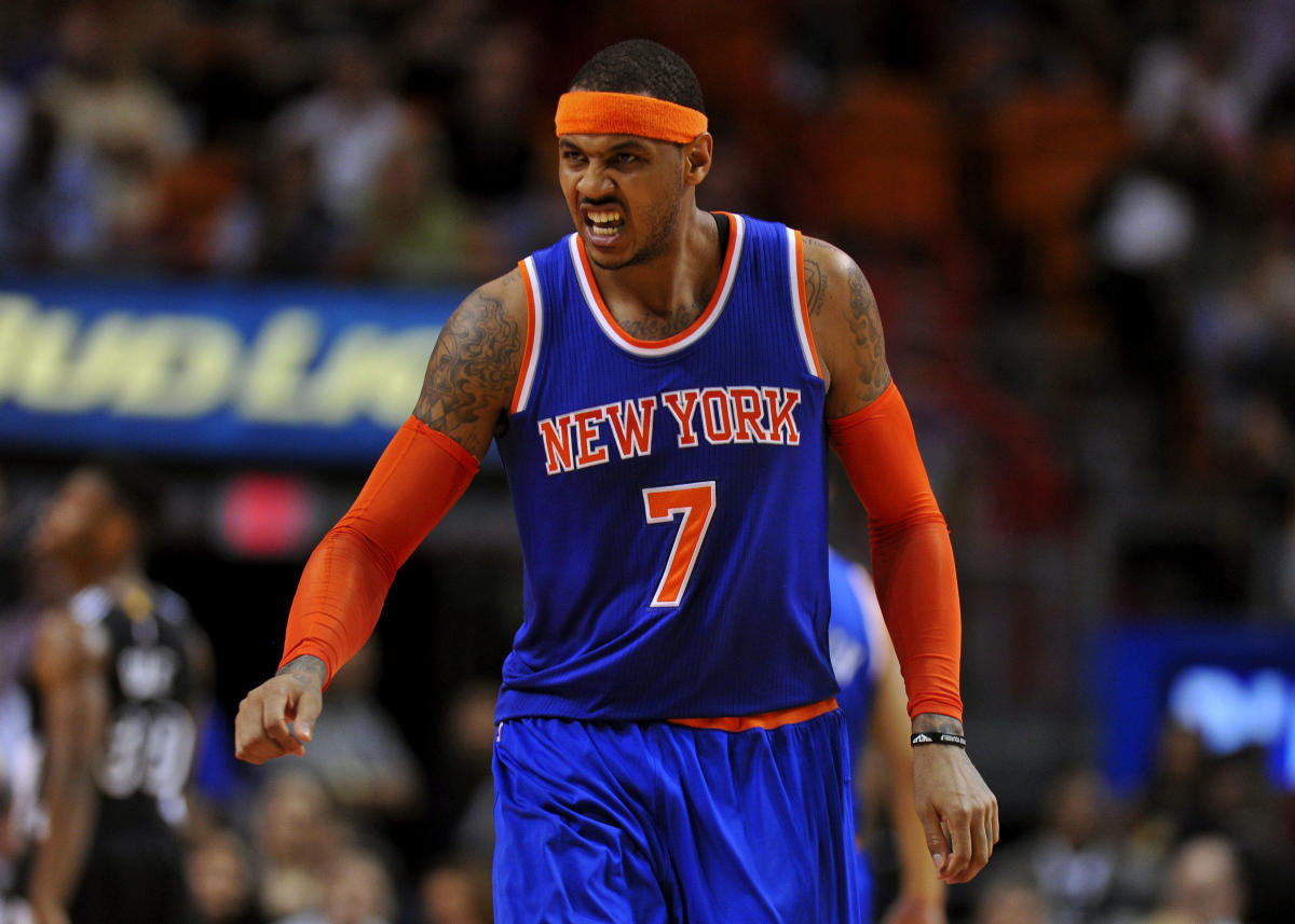 Carmelo Anthony finds All-Star smile amid Knicks' woes