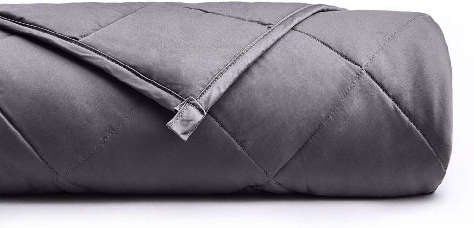 Get some much-needed sweet dreams with this weighted blanket.&nbsp; <strong><a href="https://amzn.to/381nkpp" target="_blank" rel="noopener noreferrer">Originally $80, if you check out this weighted blanket you can get it for 40% off</a></strong>.&nbsp;