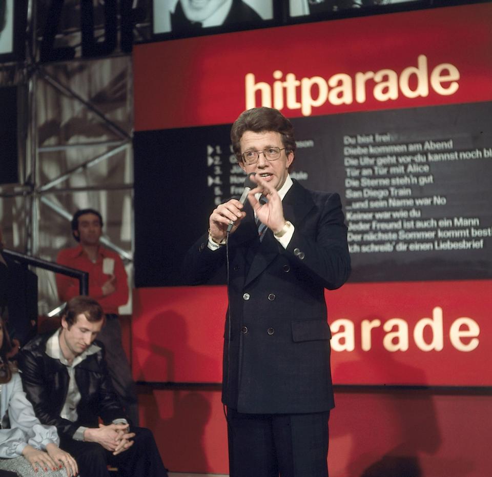 Dieter Thomas Heck im "Hitparade"-Studio 6 der Berliner Union, das von 1969 bis 1984 sein zweites Zuhause war.  (Bild: ZDF / Barbara Oloffs)