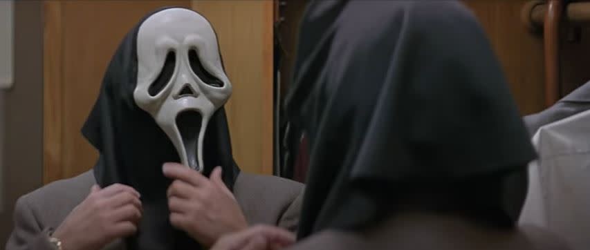 Henry Winkler wears the Ghostface mask in Scream.