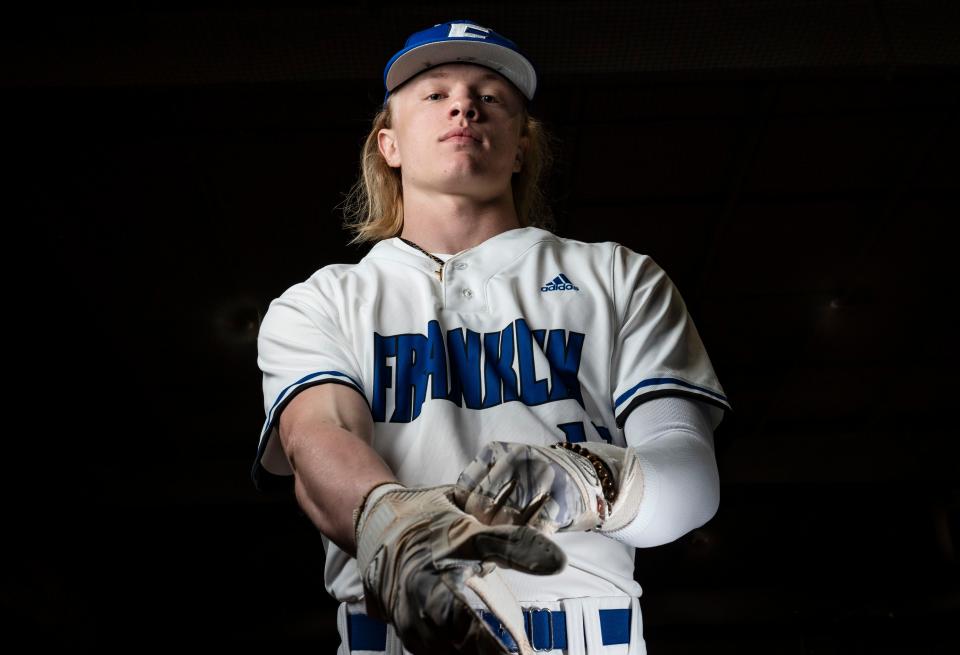 Franklin Max Clark posa para una foto el jueves 24 de marzo de 2022 en Powerhouse Athletics en Franklin. 