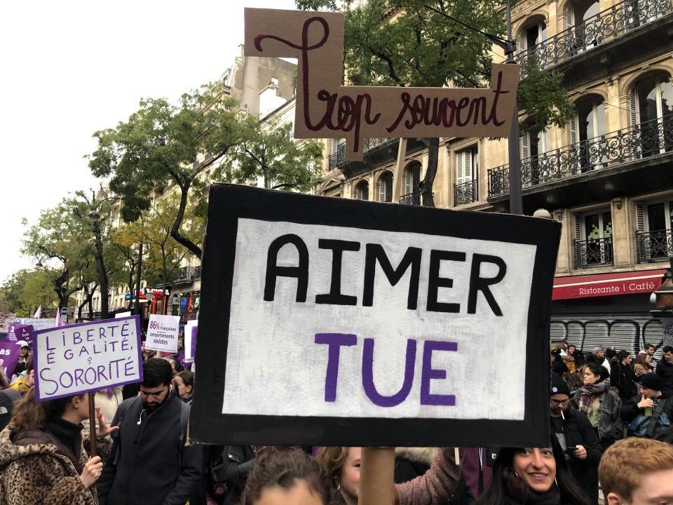 Violences faites aux femmes : les slogans les plus marquants de la marche