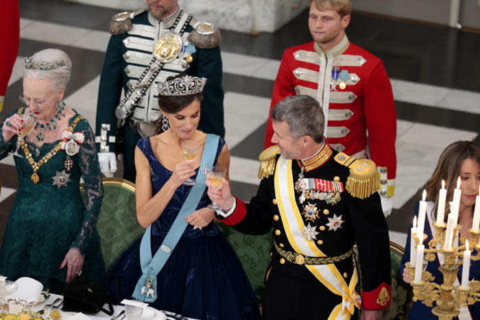 Brindis de la reina Letizia y Federico de Dinamarca