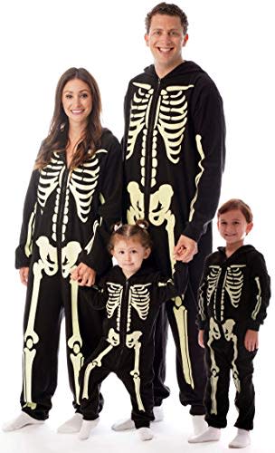Glow-in-the-Dark Skeleton Jumpsuit Family Pajama Set (Amazon / Amazon)
