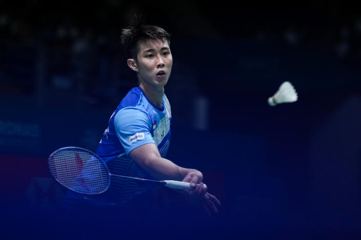 Singapore shuttler Loh Kean Yew returns a shot at the 2023 Malaysia Open. 