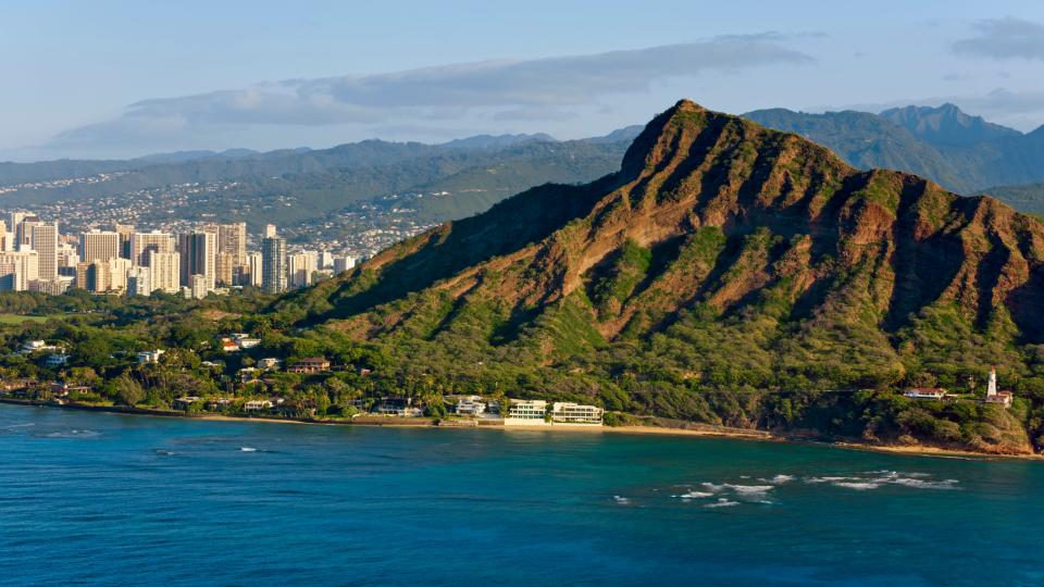 People who want to hike Diamond Head can make a reservation 14 days in advance.