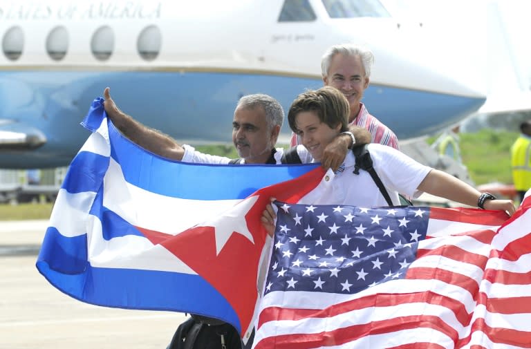 Passengers arriving at the airport of Santa Clara, Cuba on August 31, 2016