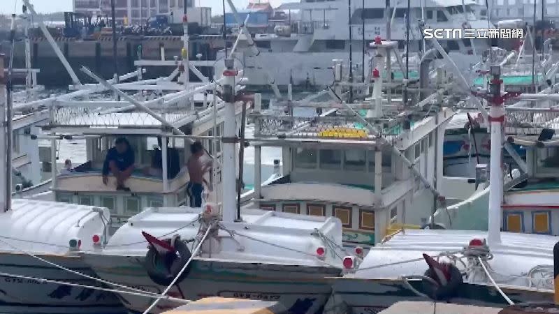 準備要出航雇主才發現，新進的40名印尼漁工不見了。