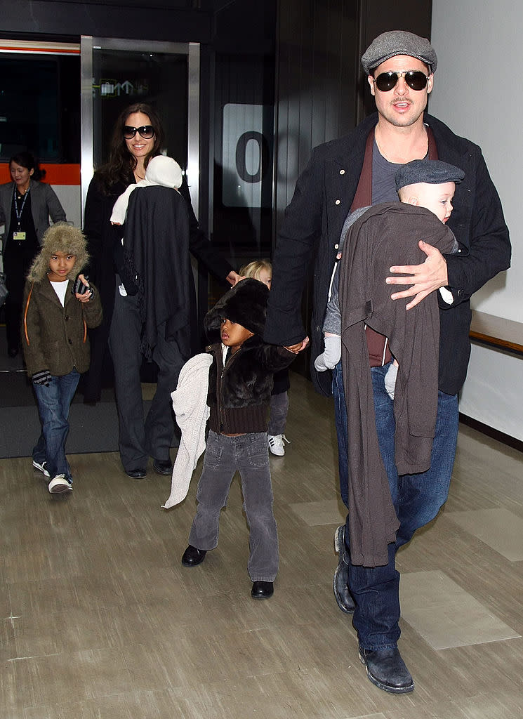 Brad Pitt and Angelina Jolie (7 kids)