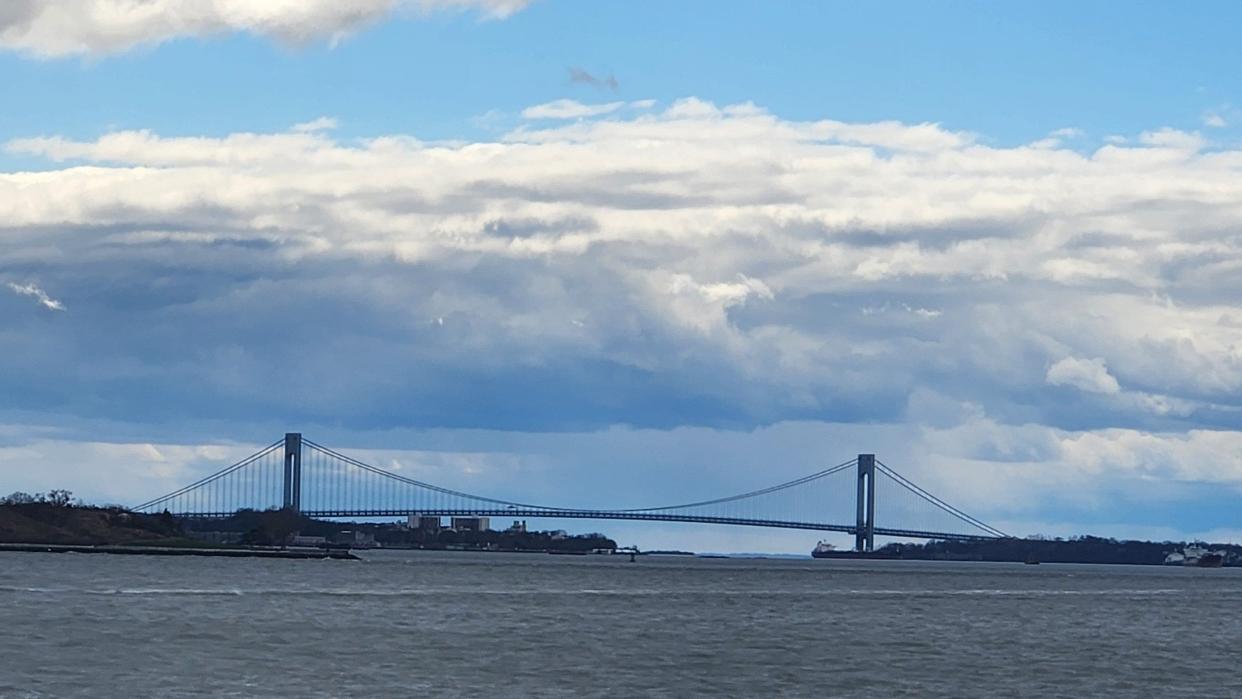 Verrazzano–Narrows Bridge connecting the New York City boroughs of Staten Island and Brooklyn.