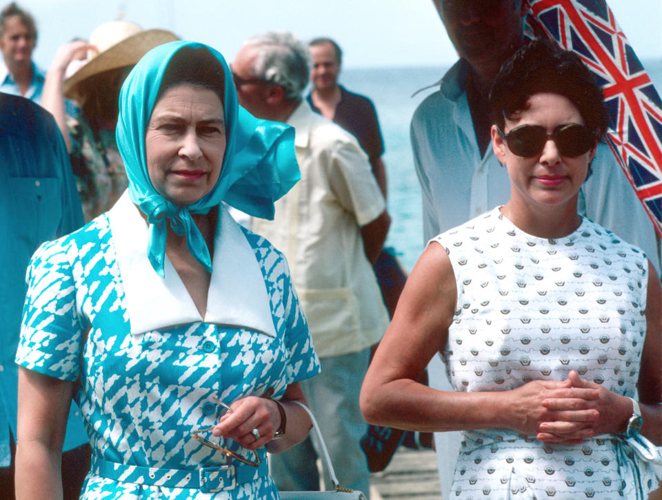 MUSTIQUE - JANUARY 01: Princess Margaret shows her sister, Queen Elizabeth ll around the island during the Queen and Prince Philip's visit to Mustique in 1977 in Mustique. (Photo Anwar Hussein/Getty Images).