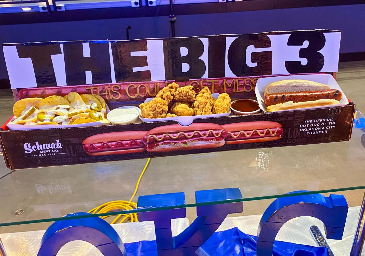 The Big 3 includes popcorn chicken, nachos and a black pepper sausage.