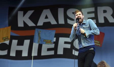 Singer Ricky Wilson of the band Kaiser Chiefs performs on the Other Stage at Worthy Farm in Somerset, on the third day of the Glastonbury music festival June 27, 2014. REUTERS/Cathal McNaughton