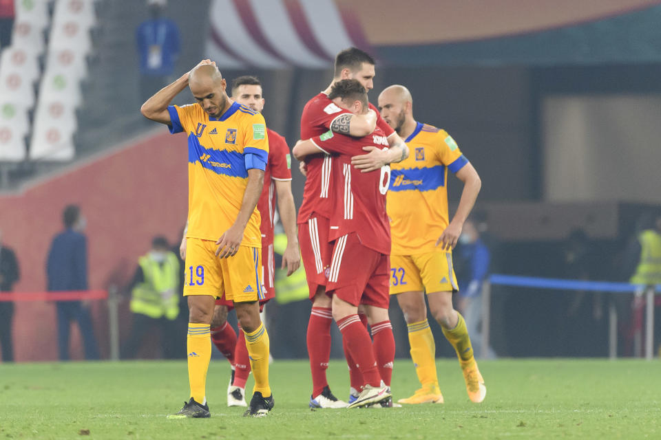 DOHA, QATAR - FEBRUARY 11: (BILD ZEITUNG OUT) Niklas Suele of Bayern Muenchen and Joshua Kimmich of Bayern Muenchen celebrate after winning the finale FIFA Club World Cup Qatar 2020 match between FC Bayern Muenchen and Tigres UANL on February 11, 2021 in Doha, Qatar. (Photo by Gaston Szerman/DeFodi Images via Getty Images)