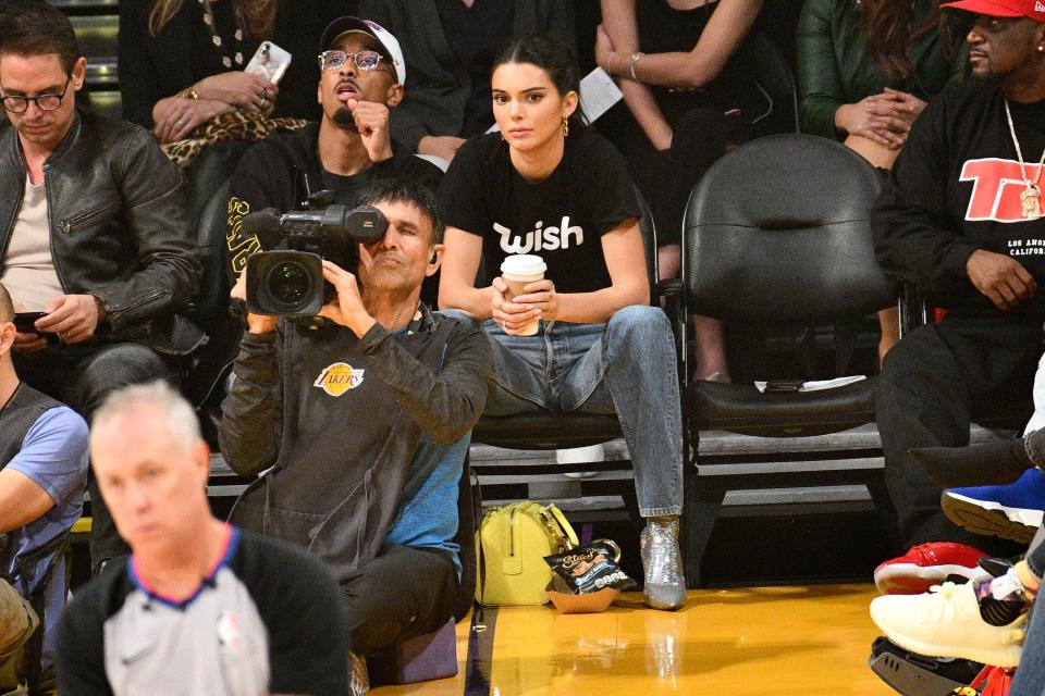 LOS ANGELES, CA - OCTOBER 20:  Kendall Jenner attends a basketball game between the Los Angeles Lakers and the Houston Rockets at Staples Center on October 20, 2018 in Los Angeles, California.  (Photo by Allen Berezovsky/Getty Images)