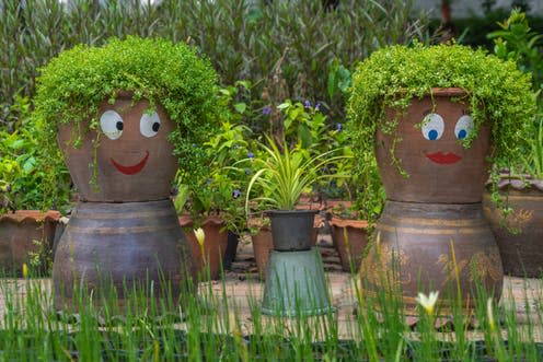 <span class="caption">Are you thinking what I'm thinking?</span> <span class="attribution"><a class="link " href="https://www.shutterstock.com/image-photo/smiling-funny-flower-pots-garden-485865523?src=L4TmTFPmJ-oaHcjv5PZO8A-1-51&studio=1" rel="nofollow noopener" target="_blank" data-ylk="slk:John and Penny/Shutterstock;elm:context_link;itc:0;sec:content-canvas">John and Penny/Shutterstock</a></span>