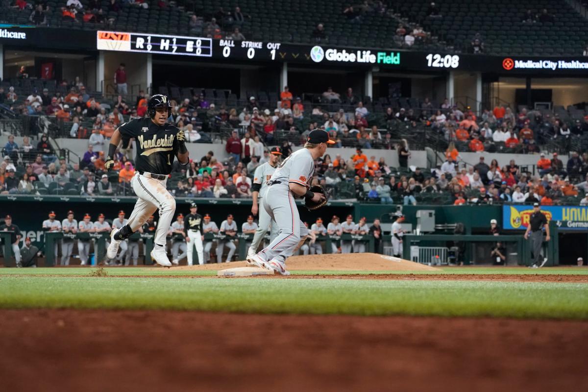 Vanderbilt player Matthew Polk competes during an NCAA baseball