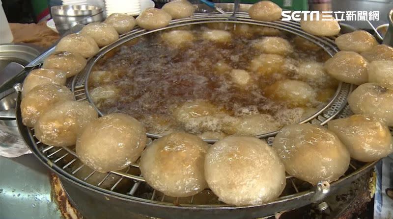 有網友為彰化平反，認為當地的小吃並不輸台南，還分享可以一天吃6間肉圓。（資料照／翻攝畫面）