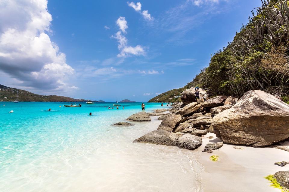 Idyllic beach at Magens Bay, Saint Thomas, US Virgin Islands.