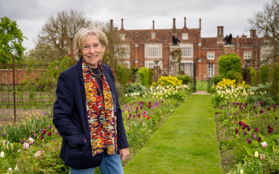 Lady Xa Tollemache in the garden of Helmingham Hall, Suffolk - Andrew Crowley