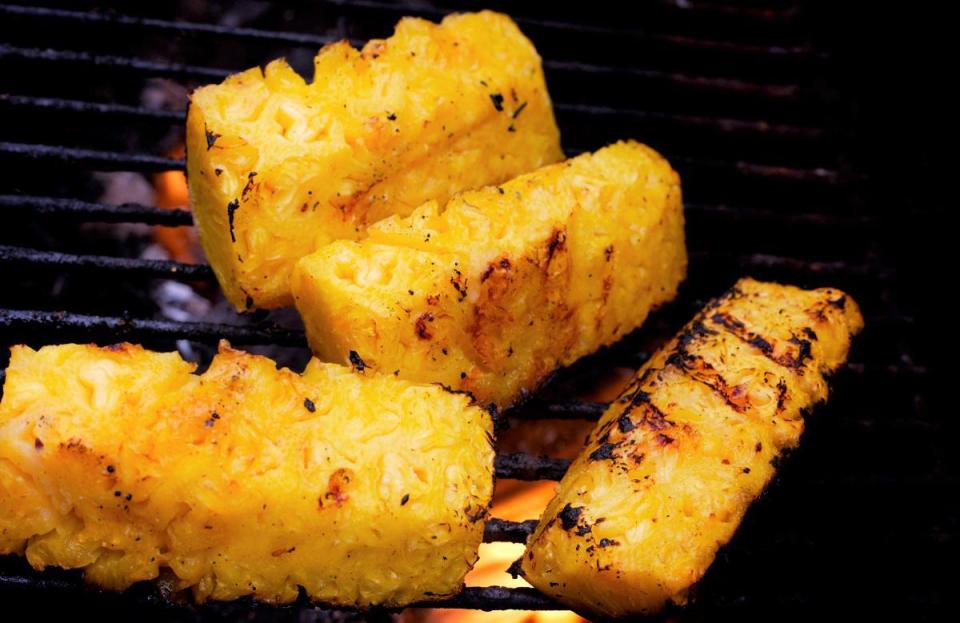 Kentucky: How to grill pineapple