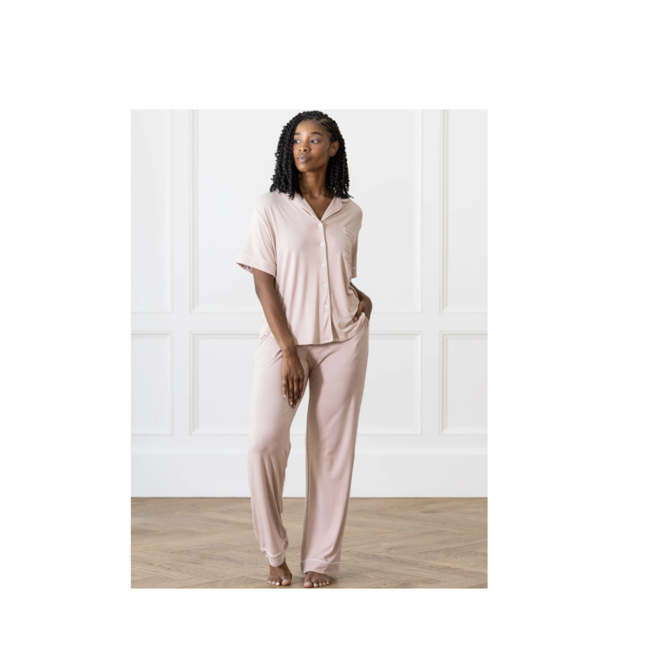 <p><a href="https://go.redirectingat.com?id=74968X1596630&url=https%3A%2F%2Fcozyearth.com%2Fproducts%2Fwomens-stretch-knit-short-sleeve-pant-bamboo-pajama-set%3Fvariant%3D42345091530932&sref=https%3A%2F%2F" rel="nofollow noopener" target="_blank" data-ylk="slk:Shop Now;elm:context_link;itc:0;sec:content-canvas" class="link ">Shop Now</a></p><p>Women's Stretch-Knit</p><p>cozyearth.com</p><p>$152.00</p>