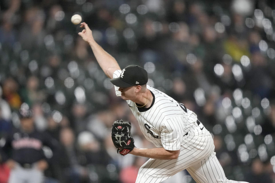 Chicago White Sox's Jordan Leasure delivers in the ninth inning of the team's baseball game against the Cleveland Guardians on Friday, May 10, 2024, in Chicago. (AP Photo/Charles Rex Arbogast)