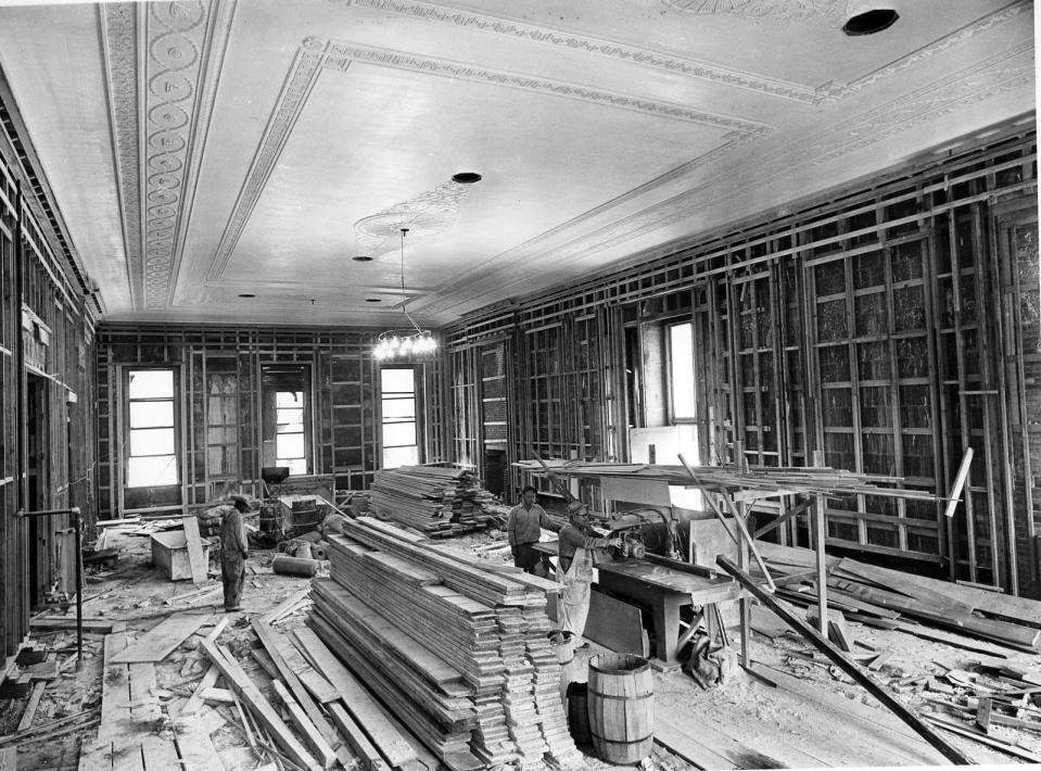 Photos of a White House gut renovation east room june 1951