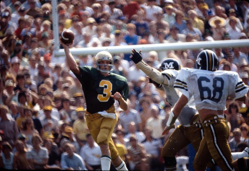 Quarterback Joe Montana won a national title with Notre Dame in 1977, but his NFL career surpassed his college career.