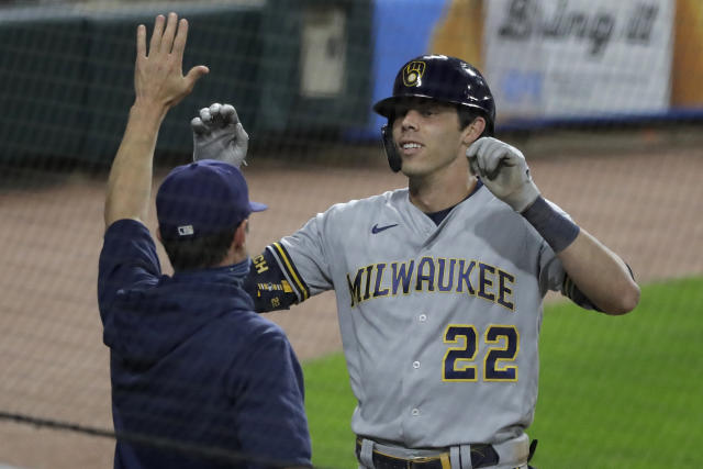 Milwaukee Brewers' Christian Yelich hits inside-the-park homer vs. Chicago  White Sox 