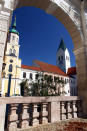 <b>Platz 9: Freising</b><br> Von der Kreis- und Universitätsstadt Freising ist man mit der S-Bahn schnell in München, doch wohnt man in dem kleinen Städchen günstiger. Mit einem Quadratmeterpreis von 9,30 Euro liegt sie auf Platz 9.