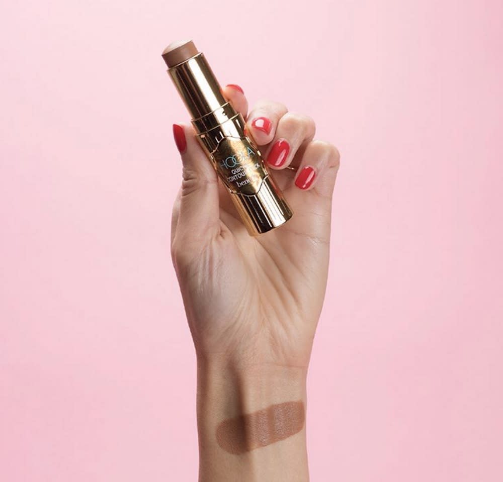 We can finally contour like Kim Kardashian with Benefit’s new Hoola Quickie Contour Stick