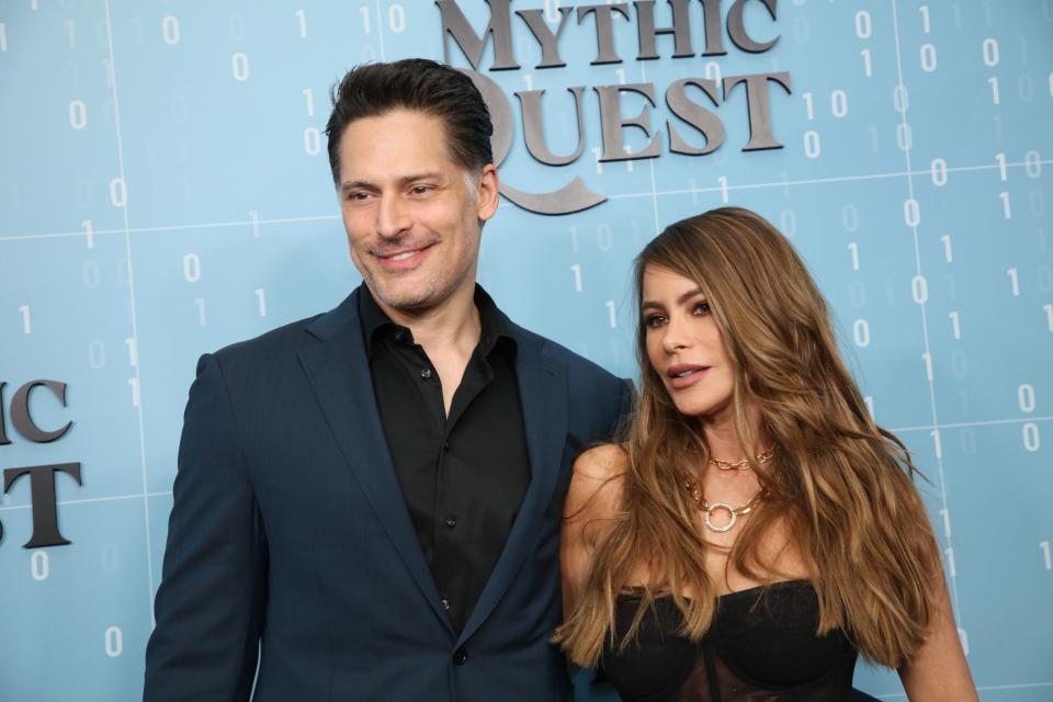 Closeup of Joe Manganiello and Sofía Vergara