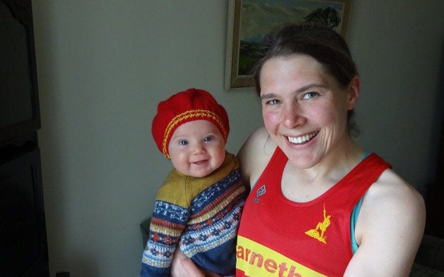 Jasmin Paris juggled her training for the ultra-marathon with being a small animal vet, writing a thesis and being a first-time mother - Twitter/Jasmin Paris