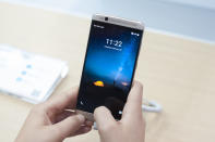 <p>Der chinesische Telekommunikationshersteller ZTE hat einige Modelle im Angebot, die sehr gut abschneiden, zum Beispiel das Aron 7 mini, das den Auftakt der Liste der Smartphones bildet, die zu den Geräten mit der höchsten Strahlung gehören. </p>