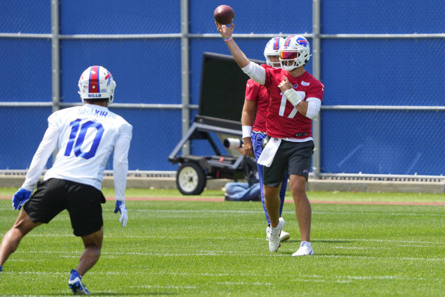 Highlights from Day 2 of Bills minicamp practice