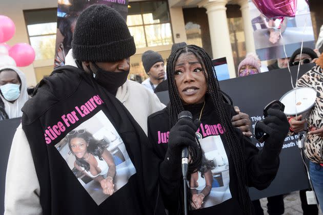 Shantell Fields, Lauren Smith-Fields' mother, speaks during a protest rally in Bridgeport, Connecticut, on Jan. 23. (Photo: via Associated Press)