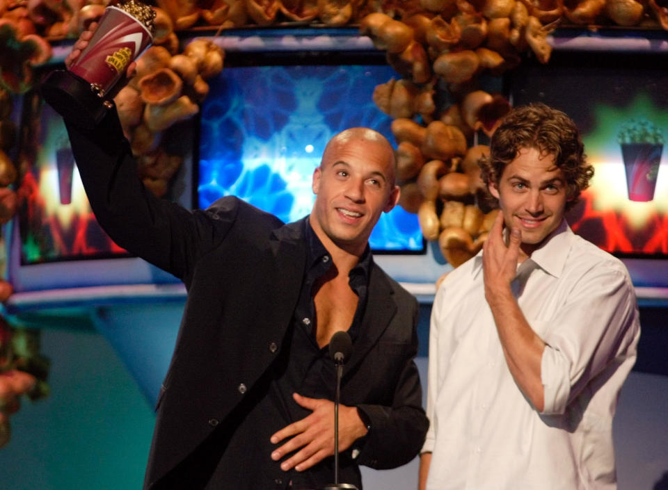 Vin Diesel und Paul Walker bei den MTV Movie Awards 2002 (Bild: Reuters)