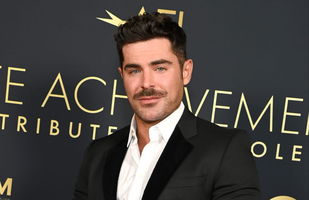 Zac Efron va bien après un ‘petit incident de baignade’