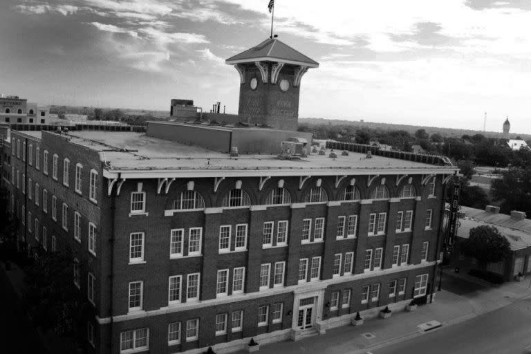 KANSAS | Hotel at Old Town, Wichita