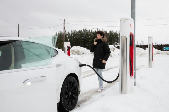 سرمای قطب شمال برای خودروهای برقی در نروژ عرق نمی کند